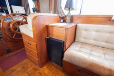 Купить яхту Moonshadow 1985 в Shestakov Yacht Sales