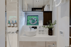 MANHATTAN 68 - Sunseeker