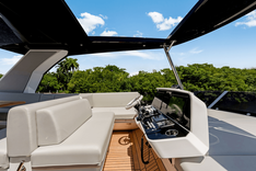 Купить MANHATTAN 68 - Sunseeker