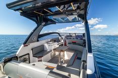Hanover 305 Black & Orange Edition - HANOVER YACHTS