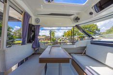 Buy a yacht Therapy Session - Jeanneau