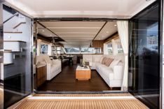 the best price on 70' Johnson Skylounge 2026