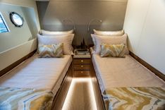 the best price on 70' Johnson Skylounge 2026 2026