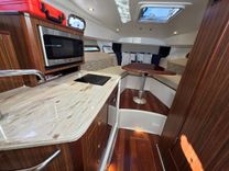 Buy a yacht Pursuit OS 325 Offshore OS 325 Offshore