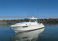 Pursuit OS 325 Offshore 32