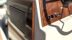 Buy a yacht (No name)