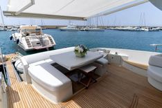 Купить яхту 2013 Azimut 62S 2013 в Shestakov Yacht Sales