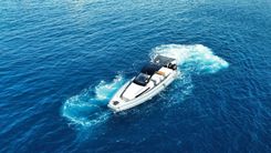 best yacht sales deals Pirelli 42 2023