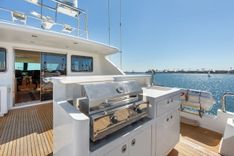 Купить яхту REVERIE 98 в Shestakov Yacht Sales