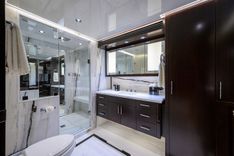 Продажа яхты RENNEGADE