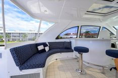 SAPPHIRE Enclosed Bridge