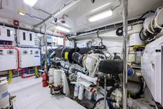 Buy a yacht SAPPHIRE Enclosed Bridge