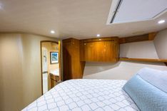 MARLIN MONROE - VIKING yacht sale