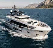 PAPILLON - Bering Yachts