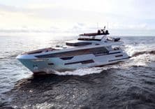 the best price on PAPILLON - Bering Yachts