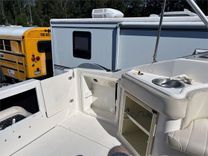 Стоимость яхты 27' Monterey 2002 262 Cruisers