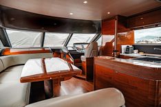 the best price on OLILA 61