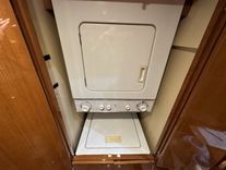 Perfect Fit - JEFFERSON yacht sale