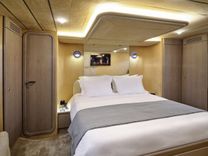 Buy a MIREN - Ferretti Yachts at Shestakov Yacht Sales