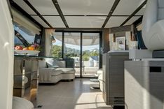 Лучшая цена на APRICITY - Azimut Yachts