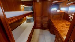 Sweet Dreams 2007 yacht sale