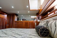 Лучшая цена на Yeah Baybee - OFFSHORE YACHTS