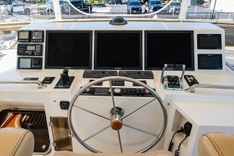 Yeah Baybee - OFFSHORE YACHTS