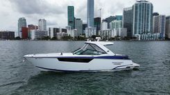 2021 Monterey 378 Super Express - MONTEREY yacht sale