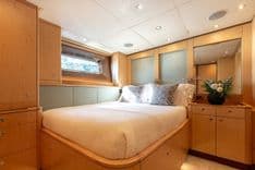 Buy a yacht THILA 2009