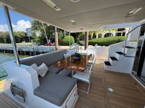 Продажа яхты XAX66046F718 - Azimut Yachts