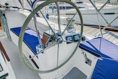 Buy a Advocate - Catalina Yachts at Shestakov Yacht Sales