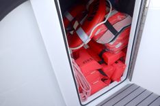 Продажа яхты Ship Faced - Formula Boats