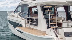 the best price on INFINITY 53