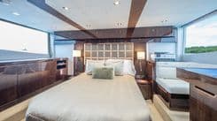 Buy a yacht INFINITY 2020