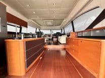 PRESTIGE 60 2011 yacht sale