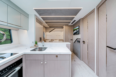 Buy a yacht PREDATOR 75 75