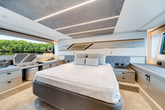 PREDATOR 75 - Sunseeker