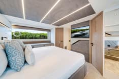 PREDATOR 75 - Sunseeker