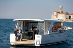 Buy a Greenline 40 Hybrid Yacht 2026 at Shestakov Yacht Sales