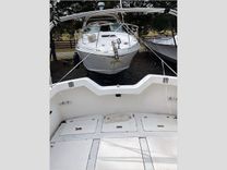 best yacht sales deals 30' Luhrs 1989 Alura 30