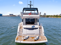 Купить яхту MANHATTAN 68 68 в Shestakov Yacht Sales