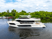 the best price on NAVETTA 75