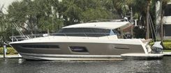 Buy a IRIRU003E313 58 at Shestakov Yacht Sales
