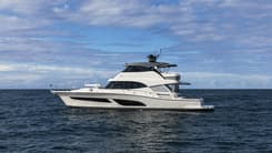 64 SPORTS MOTOR YACHT - Riviera