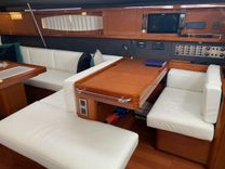 2016 Beneteau 61 61 yacht sale