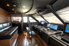 Продажа яхты WILLPOWER 121