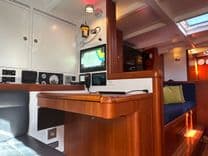 Buy a WEATHERLY - ANDRE HOEK / JACHTBOUW at Shestakov Yacht Sales