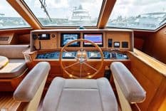 Buy a yacht El Legado - GRAND BANKS MARINE