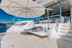 WHITE STAR - Sunseeker