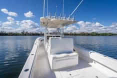 Buy a yacht Invincible